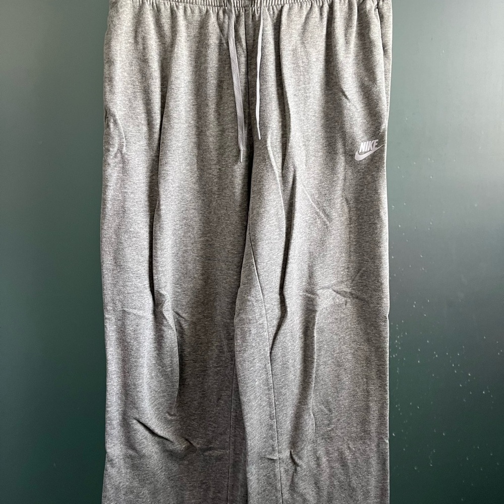 Nike Heather Gray Joggers